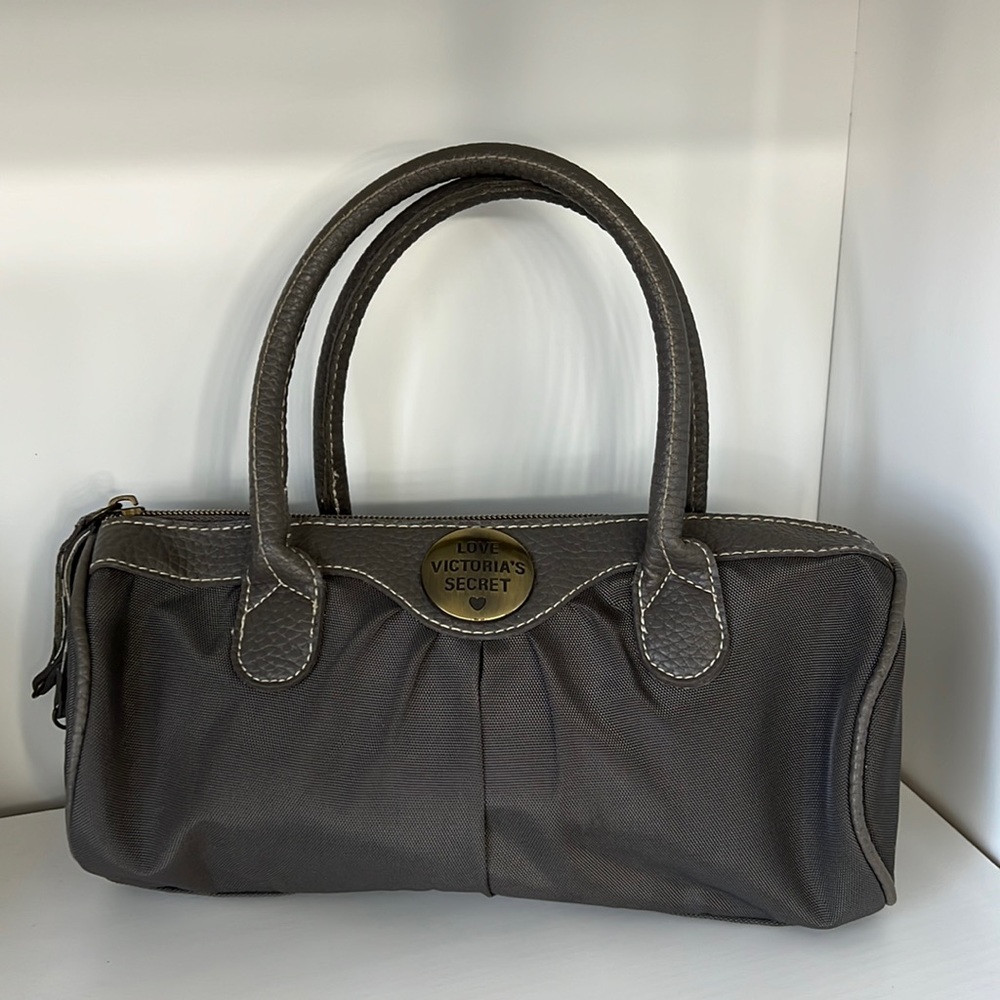 Loves‎ Victoria’s Secret Purse